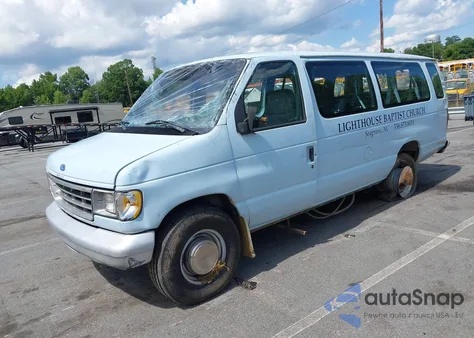 1992 Ford Econoline E350 Super Duty z USA, uszkodzony, nr VIN 1FBJS31H6NHA52086